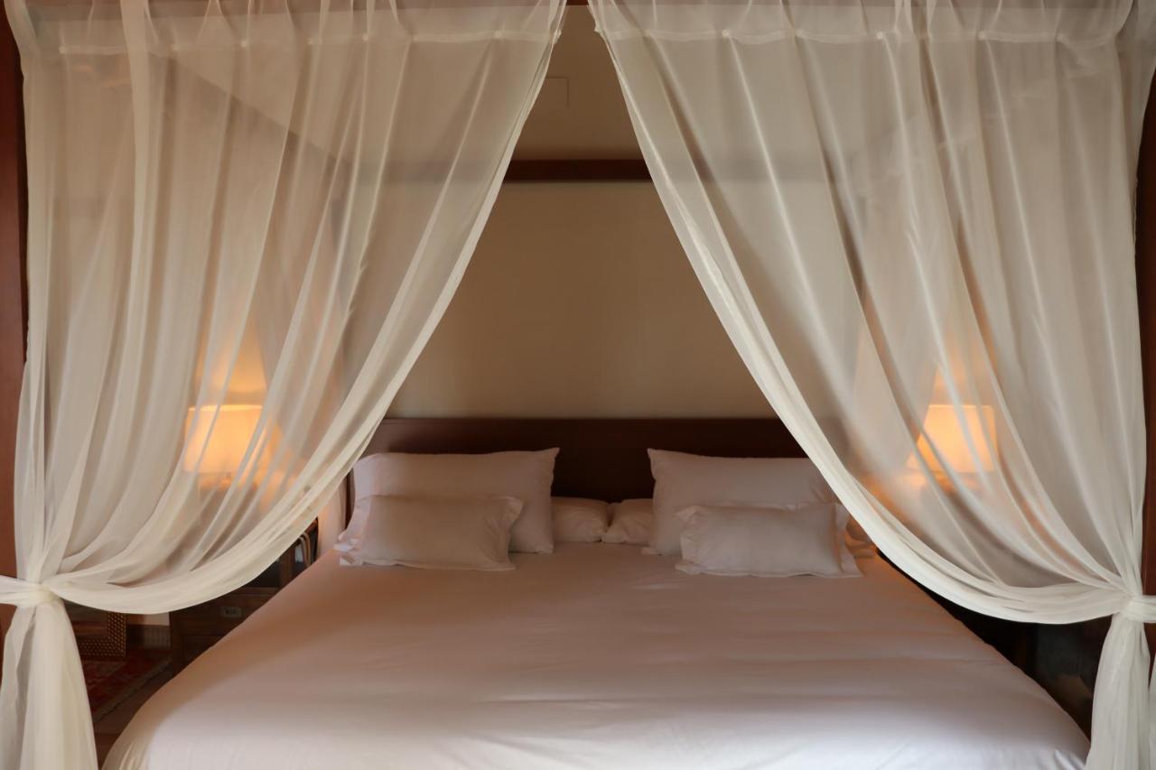 Hotel Palacio Conde Del Alamo Aroche Ngoại thất bức ảnh