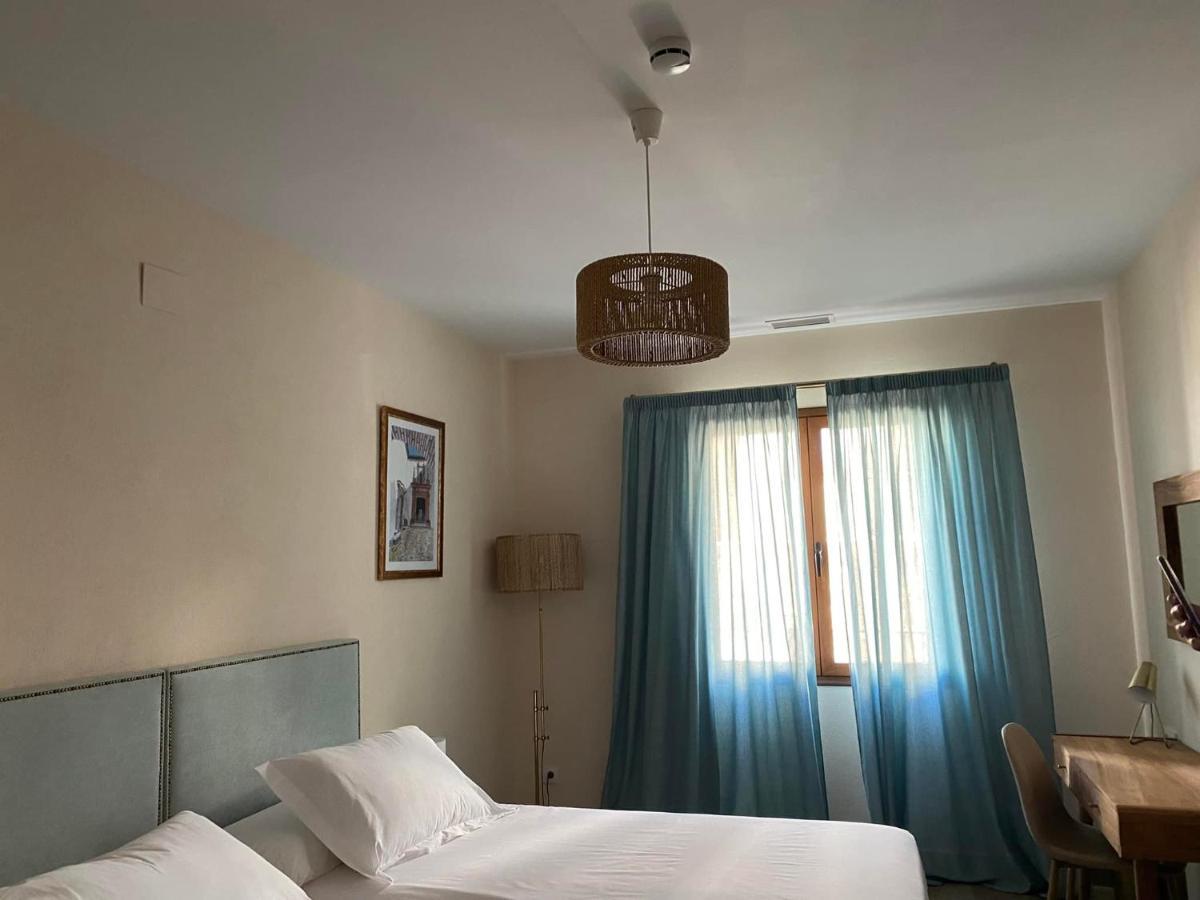 Hotel Palacio Conde Del Alamo Aroche Ngoại thất bức ảnh